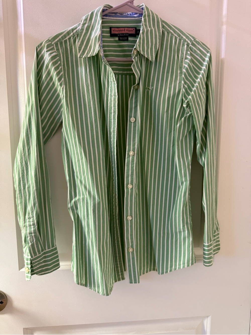 Vineyard Vines Green and White Striped Button-Down Shirt